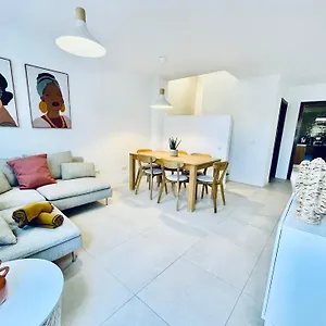 Apartment 3bdr + 2bath Comfy House, El Medano (Tenerife)